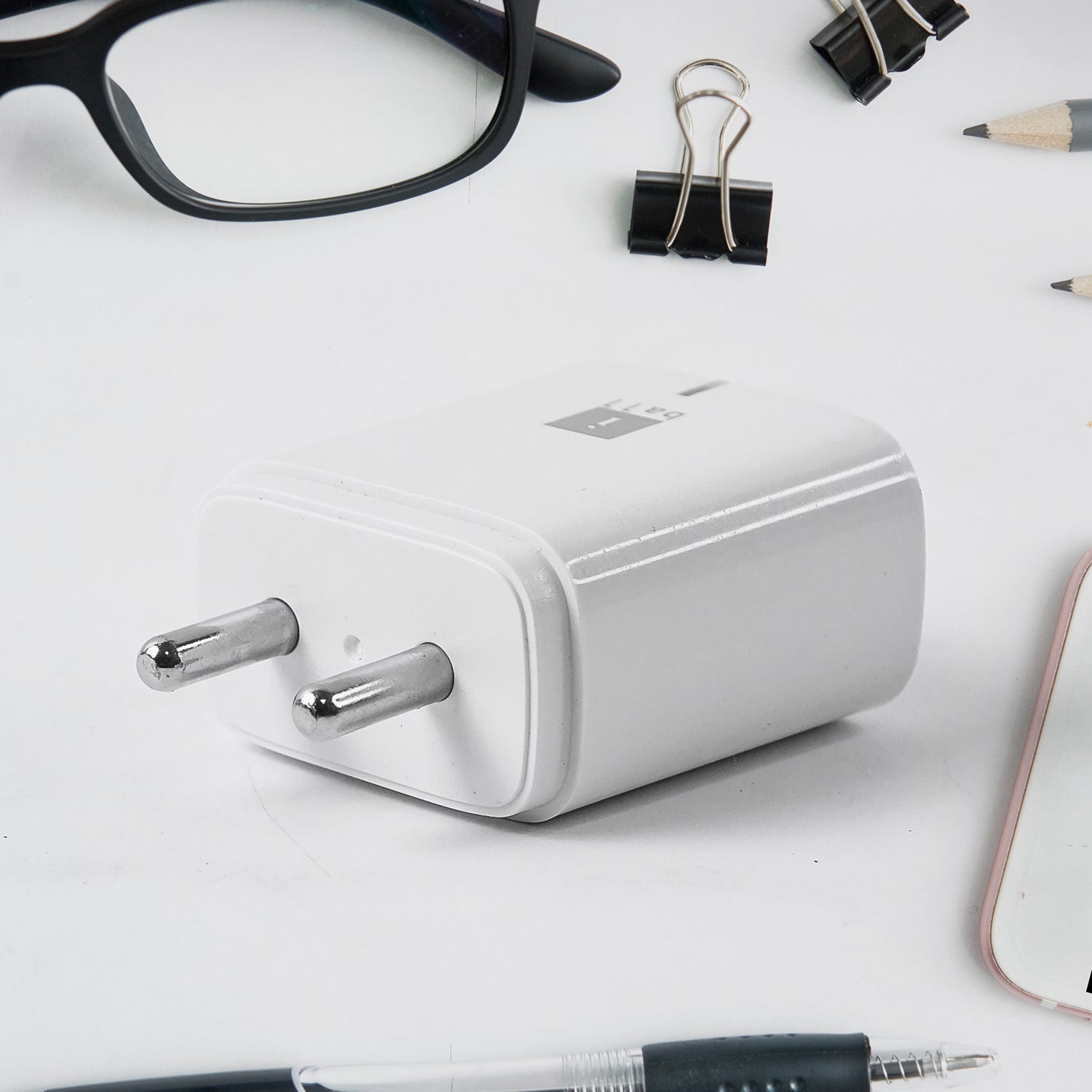 Iball Dual Usb Charger 5v3.1a  High-speed Dual Port Fast Charging Adapte